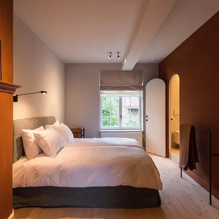 In With Terrace, Cleaning Included * Schimmert